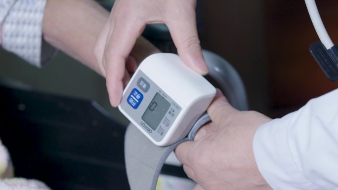 测血压仪器测试