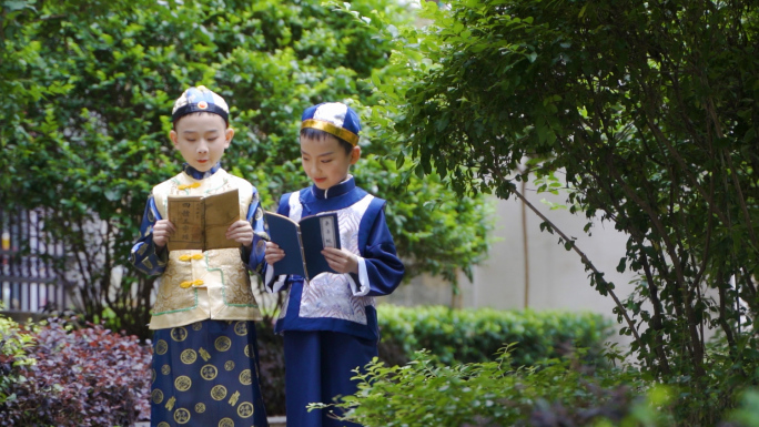 民国私塾学堂读书人朗诵国学