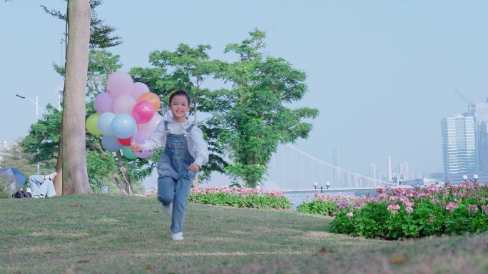 奔跑的小孩子