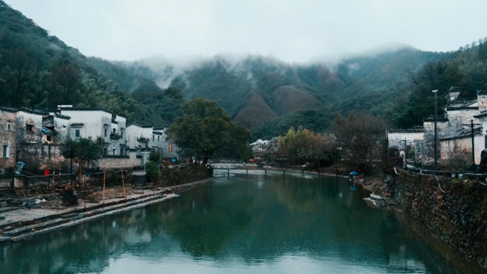 4k瑶里古镇江南水乡唯美雨滴雨水意境屋檐