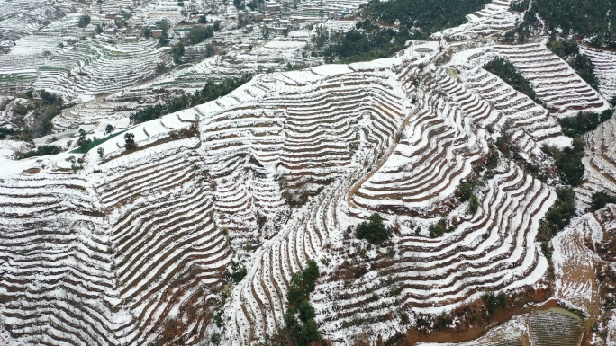 航拍冬季乡村雪景