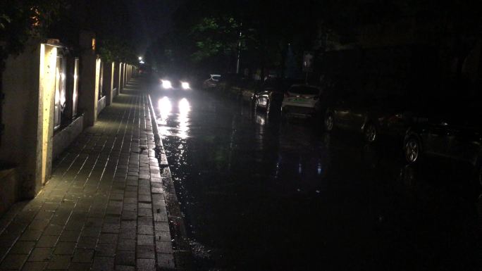 4k原创实拍城市道路雨夜