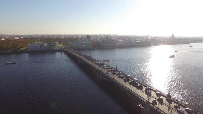 俄罗斯伏尔加河跨江大桥