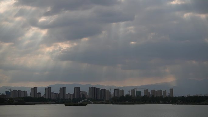 宁夏银川阅海贺兰山城市风光