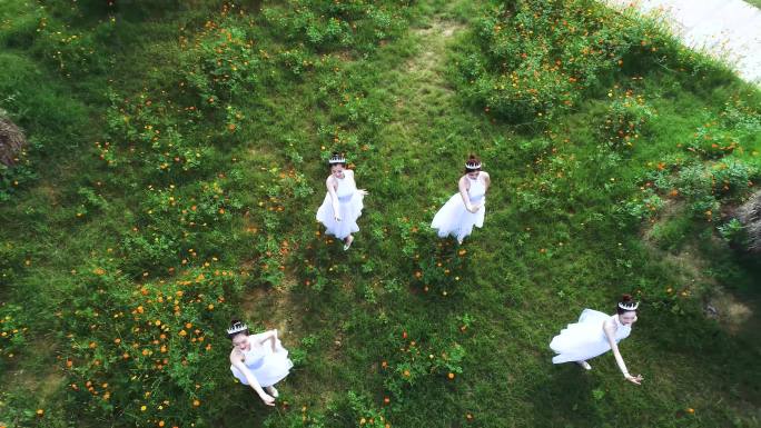 美女在草坪上跳舞航拍 白裙 跳舞