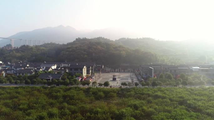 汝城县沙洲村清晨 半条被子 温暖中国
