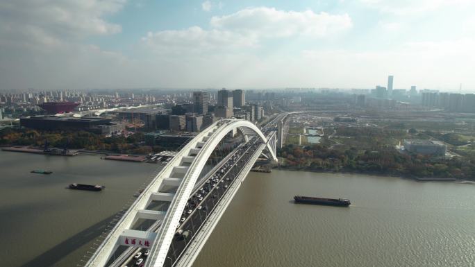 航拍上海卢浦大桥