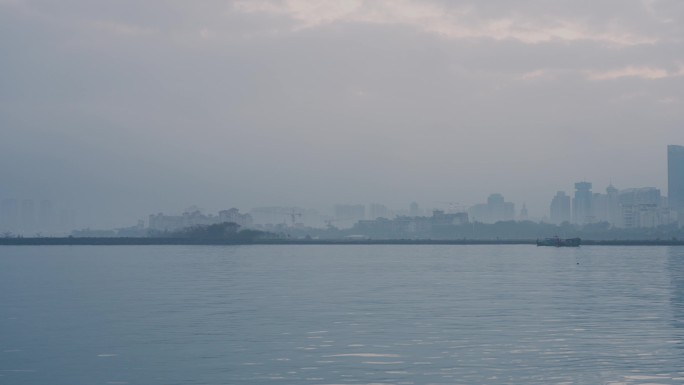 海口湾早晨