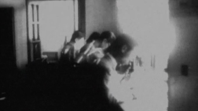 1919年前后中国海外留学生显微镜