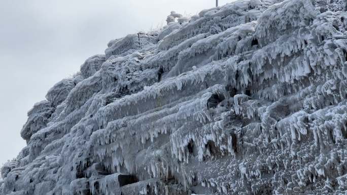 冰雪雾凇广西大明山南国冰封