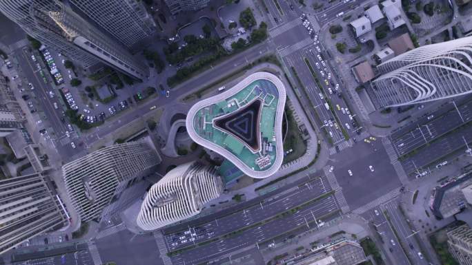 4k南京喜马拉雅中心建筑航拍俯拍穿梭旋转