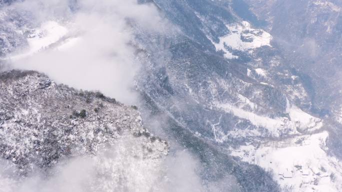 4k航拍恩施雪山雾凇风光