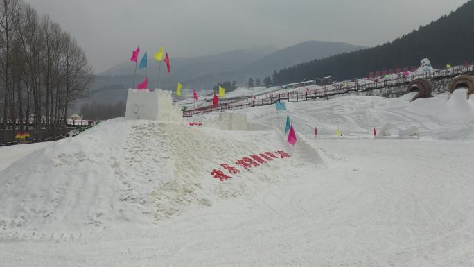 滑雪场 瞿昙国际滑雪场