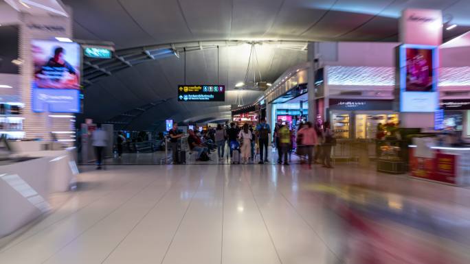 曼谷市国家机场商场商业品牌导购超市人流量