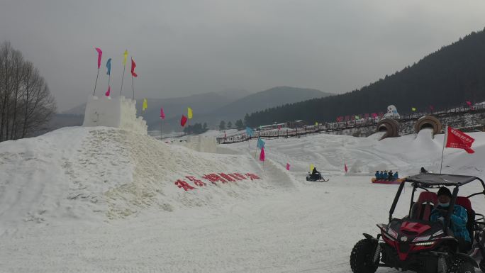 滑雪场 瞿昙国际滑雪场 滑雪