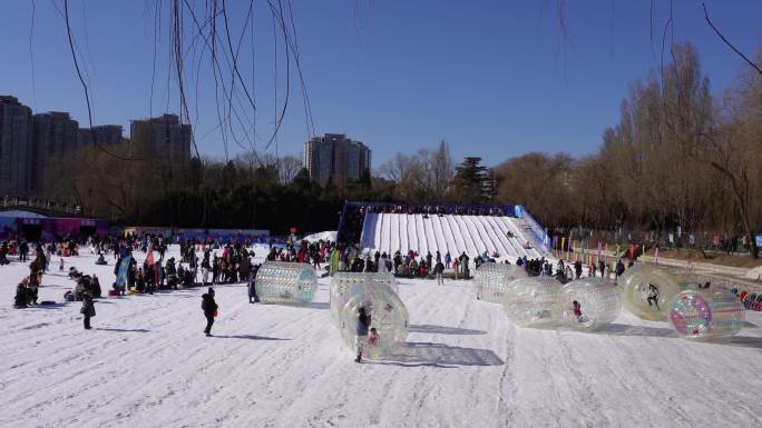 雪上飞碟雪圈雪上游戏冰雪嘉年华 (4)