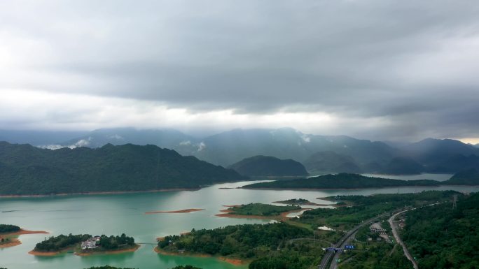 水墨山水