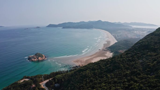 海岛岛屿海岸线沙滩航拍