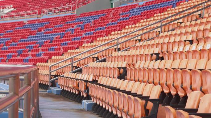 体育场里的空座位空镜头观众席运动会