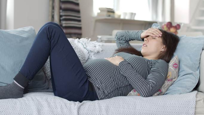 疲惫的孕妇孕期孕妈妈孕晚期孕后期