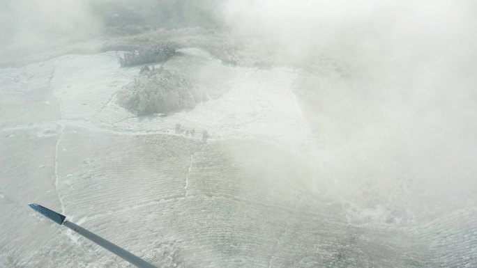 东白山冬季雪景风车云海航拍