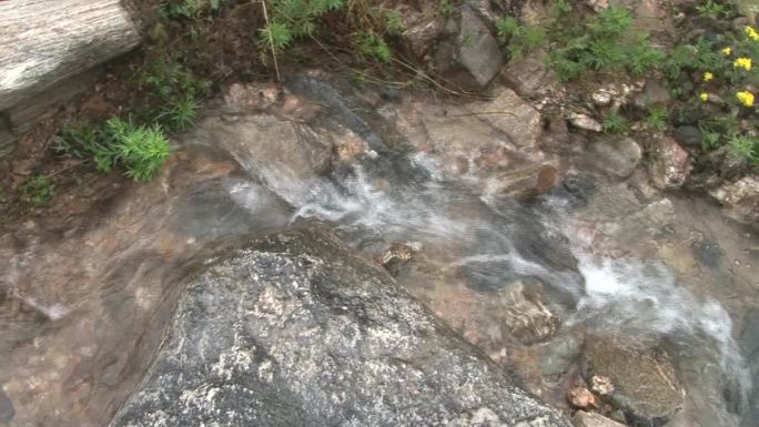 山涧溪水 夏秋五岳寨02