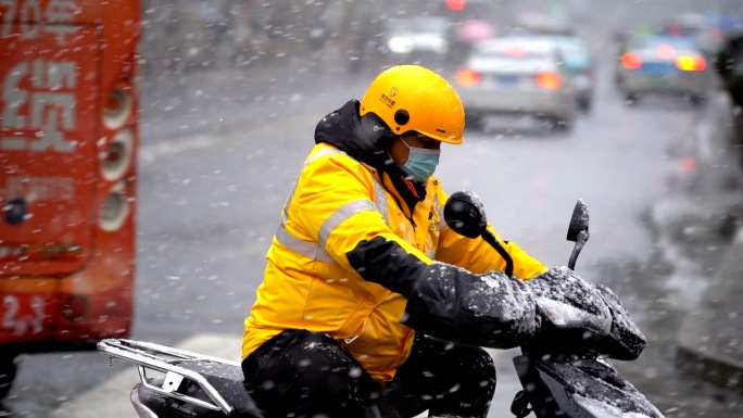 大雪中送外卖