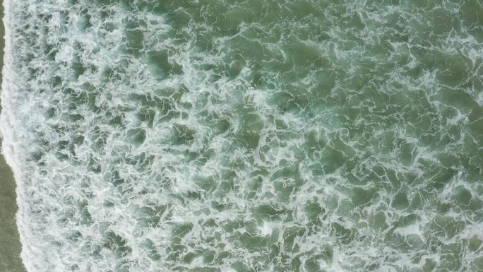 【4K】海水海边海浪俯视航拍