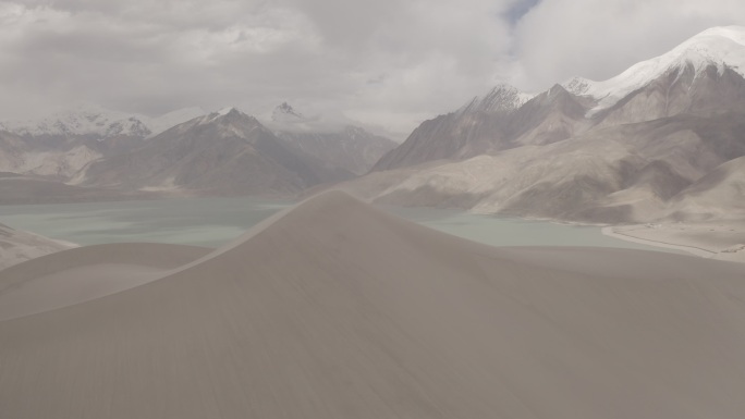 新疆 旅拍 风光 沙漠 航拍