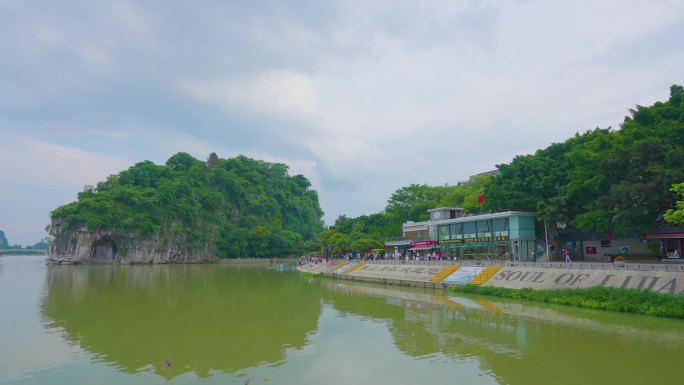 广西桂林市象鼻山延时