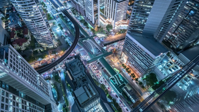 泰国曼谷城市街道交通的延时鸟瞰图