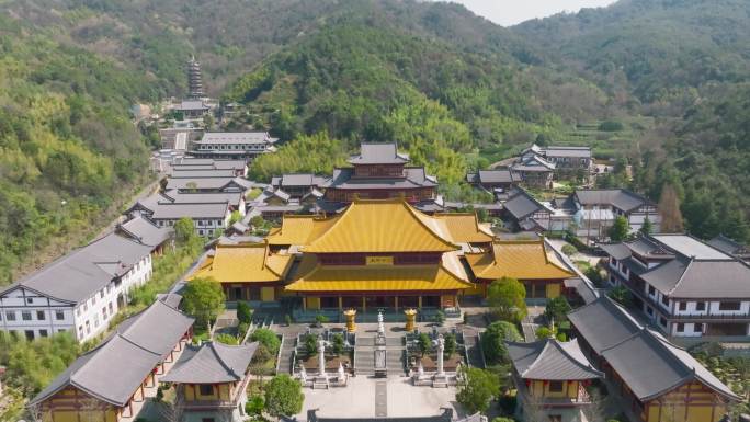 航拍浙江金华金华山智者寺佛教寺庙