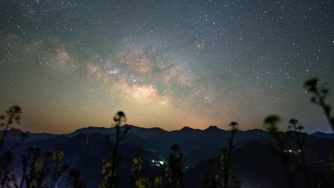 4K无水印油菜花银河星空银河宇宙探索星辰