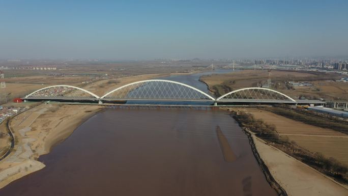 航拍济南跨河桥隧，齐鲁黄河大桥加速成型