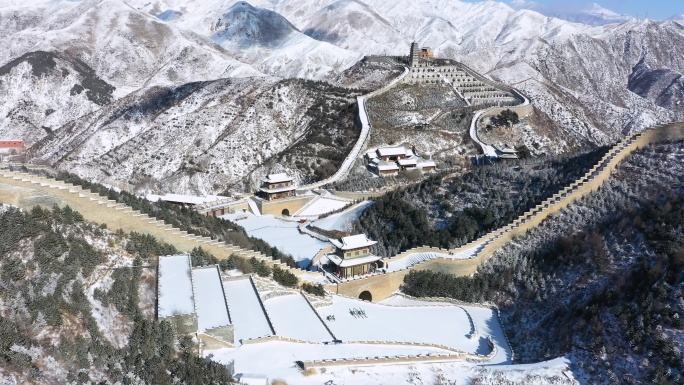 山西忻州雁门关长城雪景