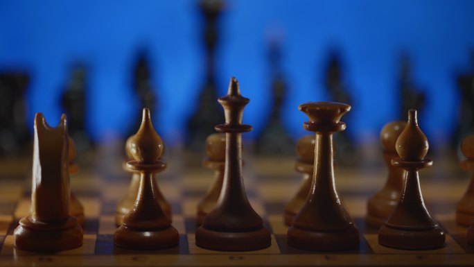 比赛开始前下棋