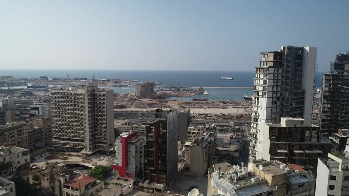 爆炸后的贝鲁特港