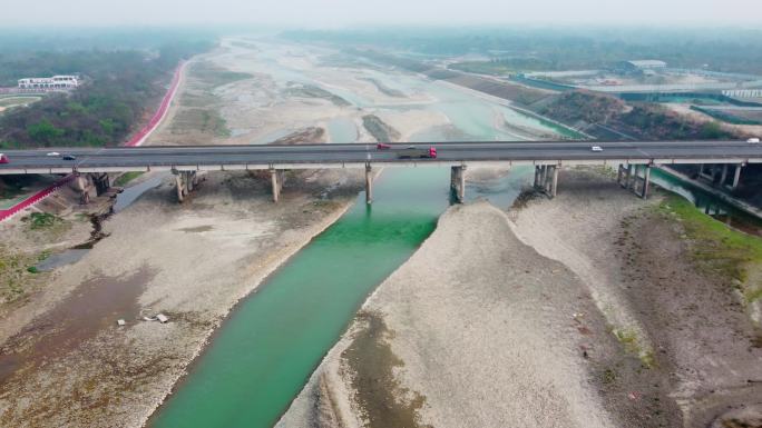 金马河大桥 绵延向远方的高速公路