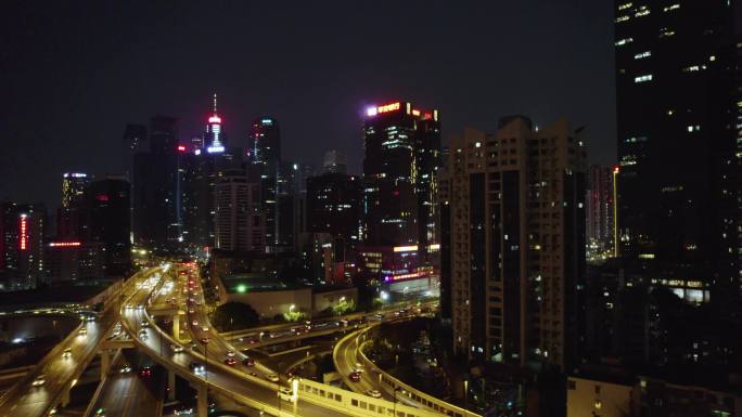 广州珠江新城IFC东塔西塔夜景