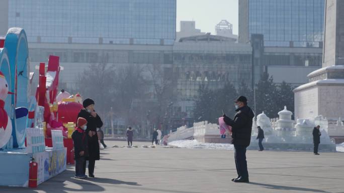 乌鲁木齐人民广场 冬天