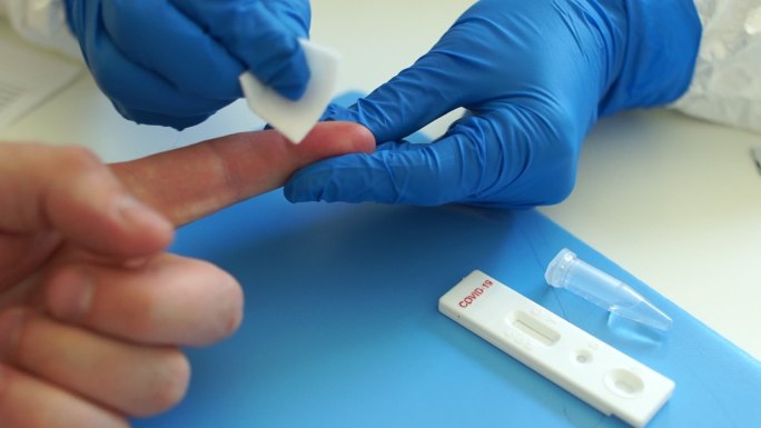 快速检测新冠病毒肝功能血常规生化检查