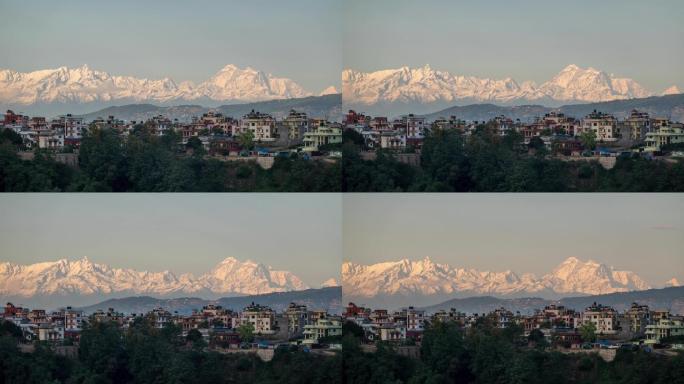 喜马拉雅山和加德满都的日落