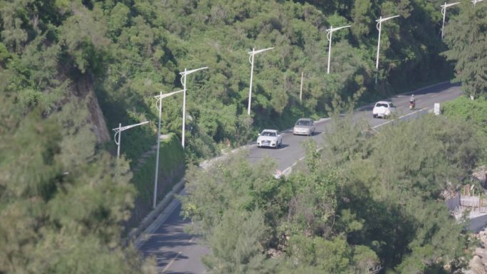 公路 树木 蓝天 白云 沿海