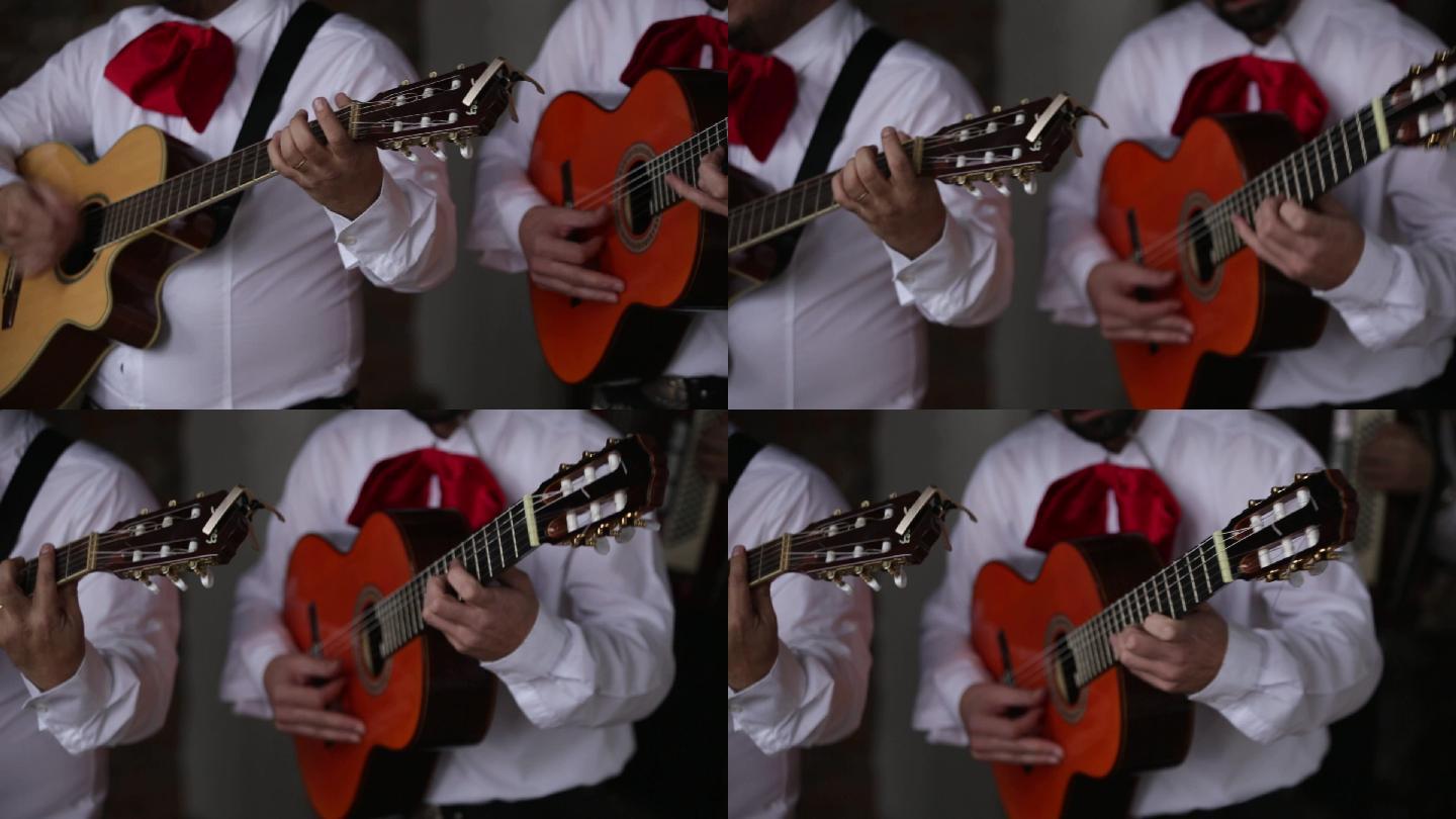 音乐家马里亚吉在弹吉他