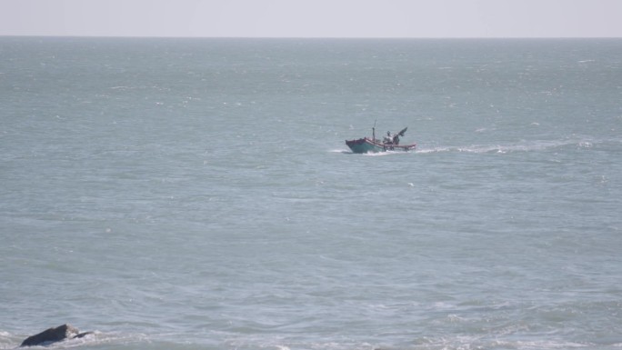 大海 海边 海上 渔船 海天一线