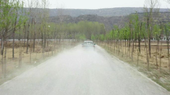 跟车航拍鸟瞰风景