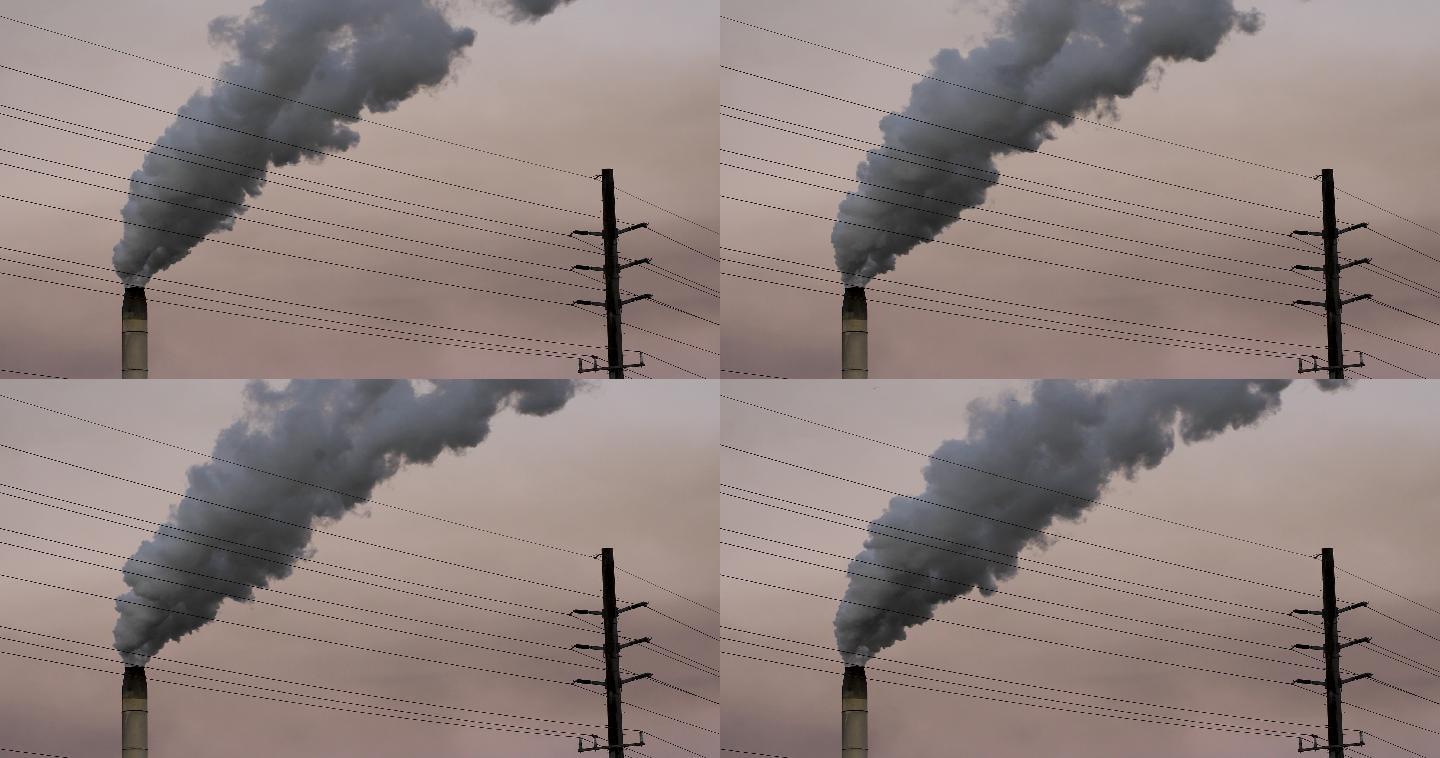 工业冶炼厂的烟囱污染