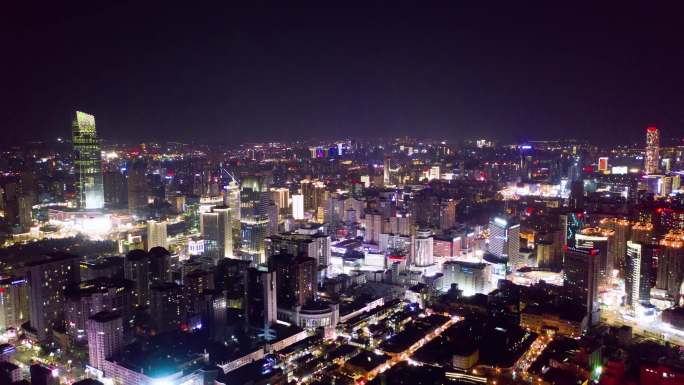 航拍昆明恒隆广场夜景延时