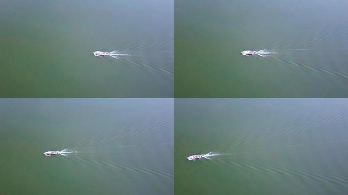 航拍江河水域湖泊船舶快艇