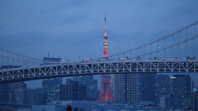 东京小田和东京塔的夜景
